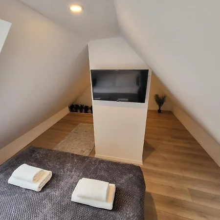 Studio Apartman Mia Zagreb Exterior photo