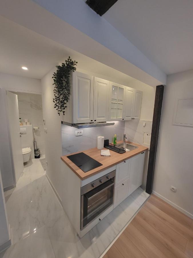 Mia Apartment *